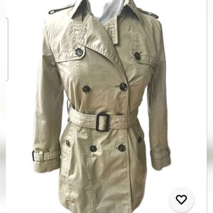 Banana Republic Women's Classic Khaki Trench Coat Size XS Excellent Condition